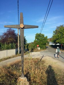 Cross as waymark along the Camino