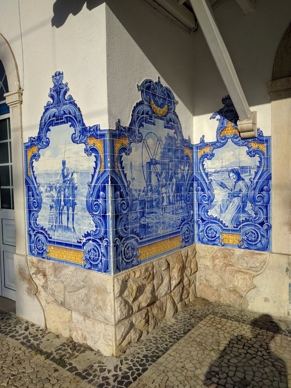 Vilafranca de Xira train station azulejos
