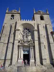 Front of main cathedral in Porto 