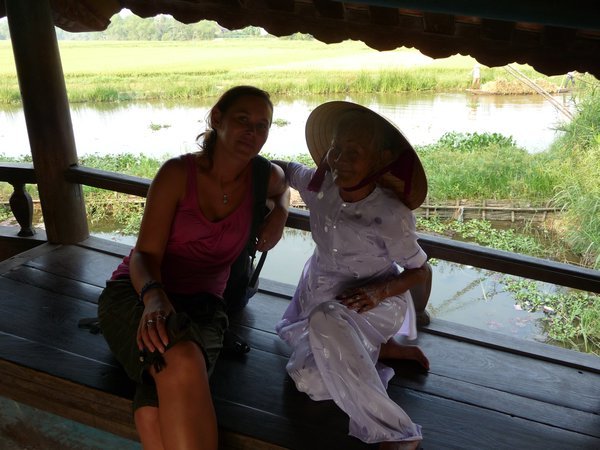 M and fortune reading crone on the bridge, Hue!