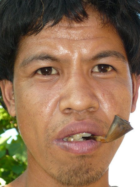 Pipe-smoking Batangan