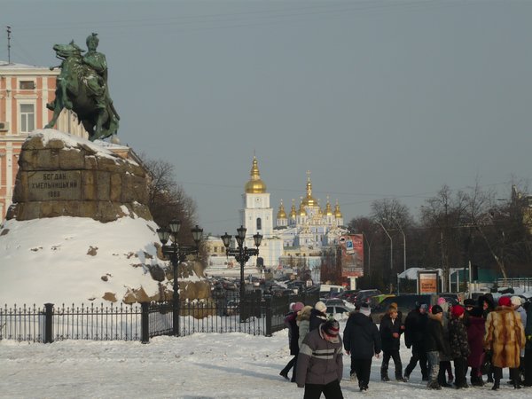Approaching Mikhailovsky Monastery