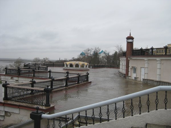 At the top of the river bank, Khabarovsk