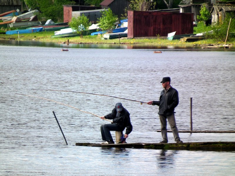 Fishermen in Kargopol, Arkhangelskaya Oblast