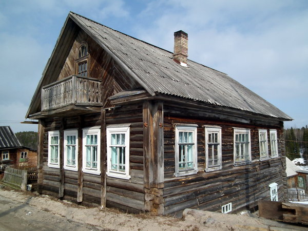 House in Umba village on the White Sea's Tersky Coast, Kola Peninsula, Arctic Russia