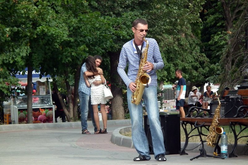 Street musician in Sevastopol, Crimea, Ukraine