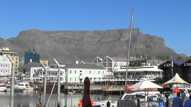 Table Mountain from V & A