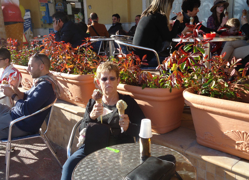 Enjoying a gelato with the locals at Villaggio Mose