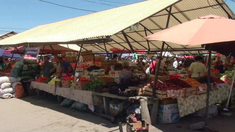 Fruit and vege market