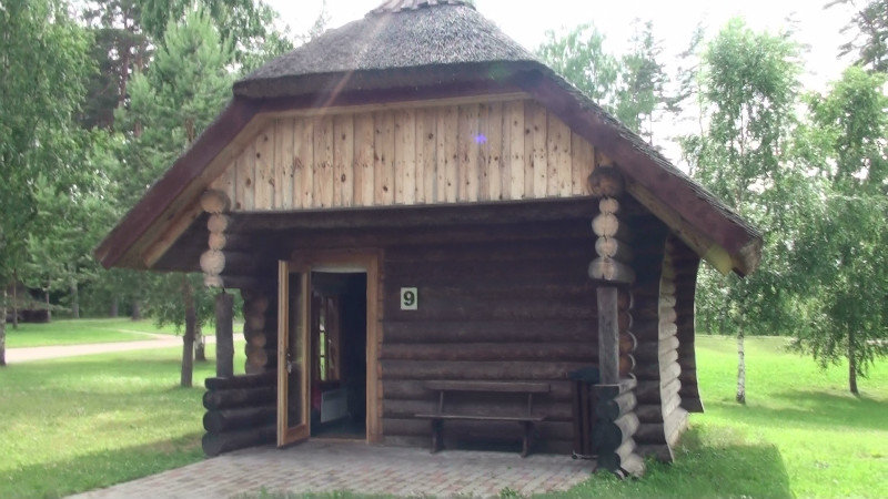 The Log Cabin,Ranka