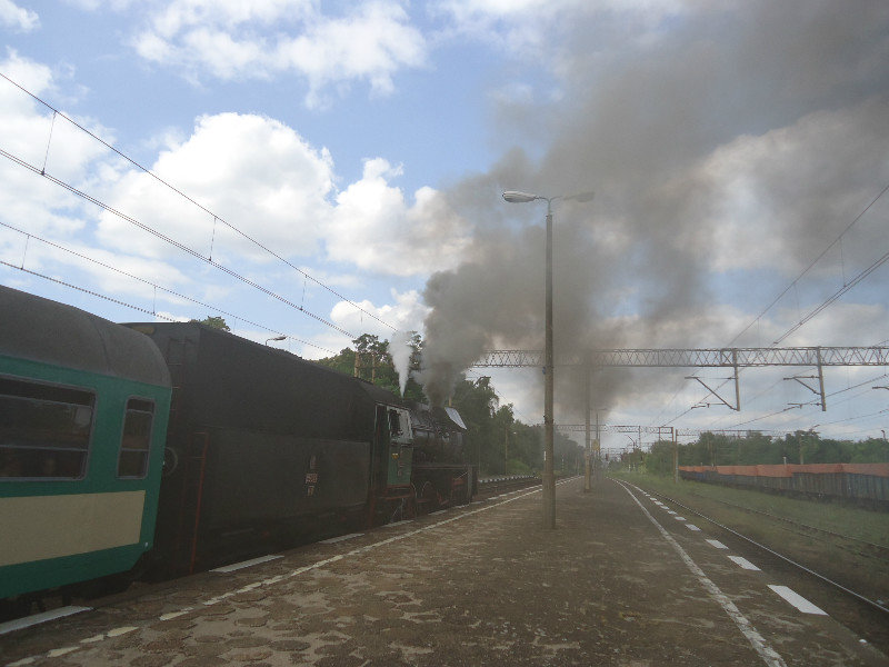 Farewell, it had been a great day out.OL49 #59 leaving Lubon for Poznan