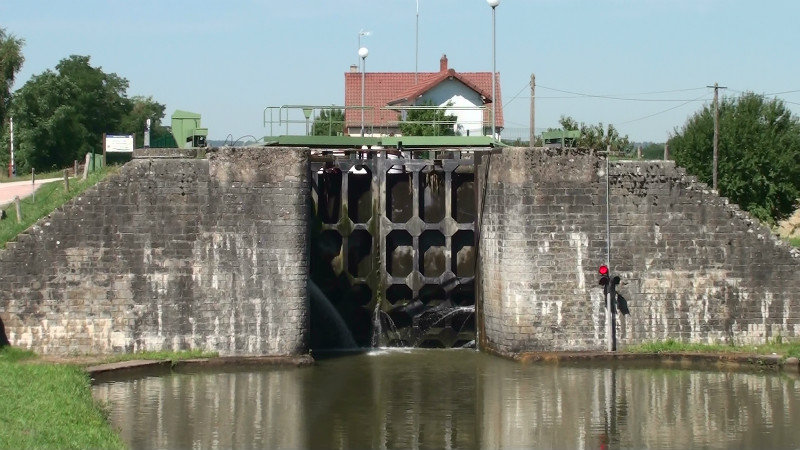 The lock on the canal