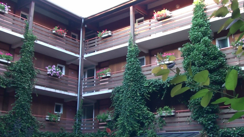 The inner courtyard of our Amneville apartment