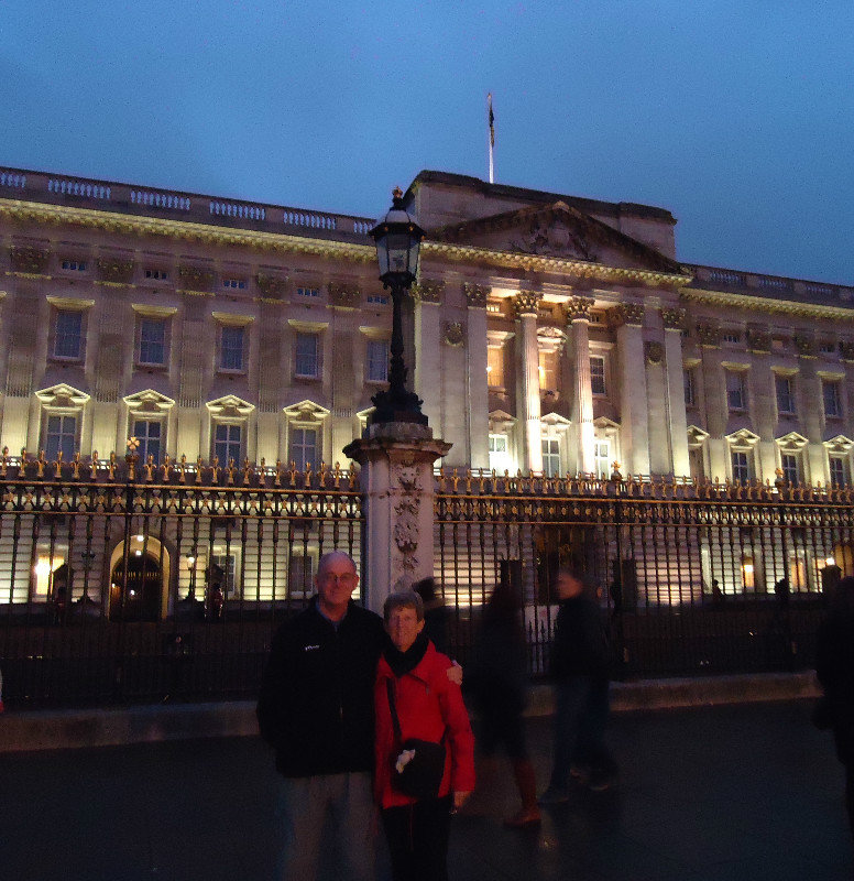 We will be back tomorrow to Buckingham Palace