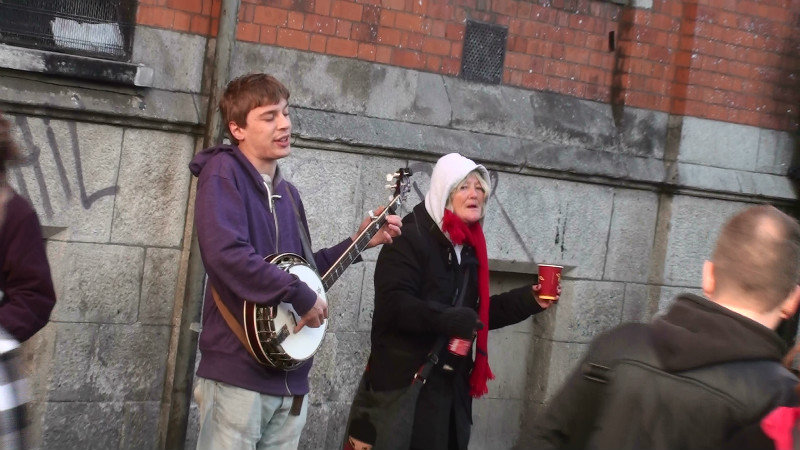 Street singer plus helper in Temple Bar,Dublin