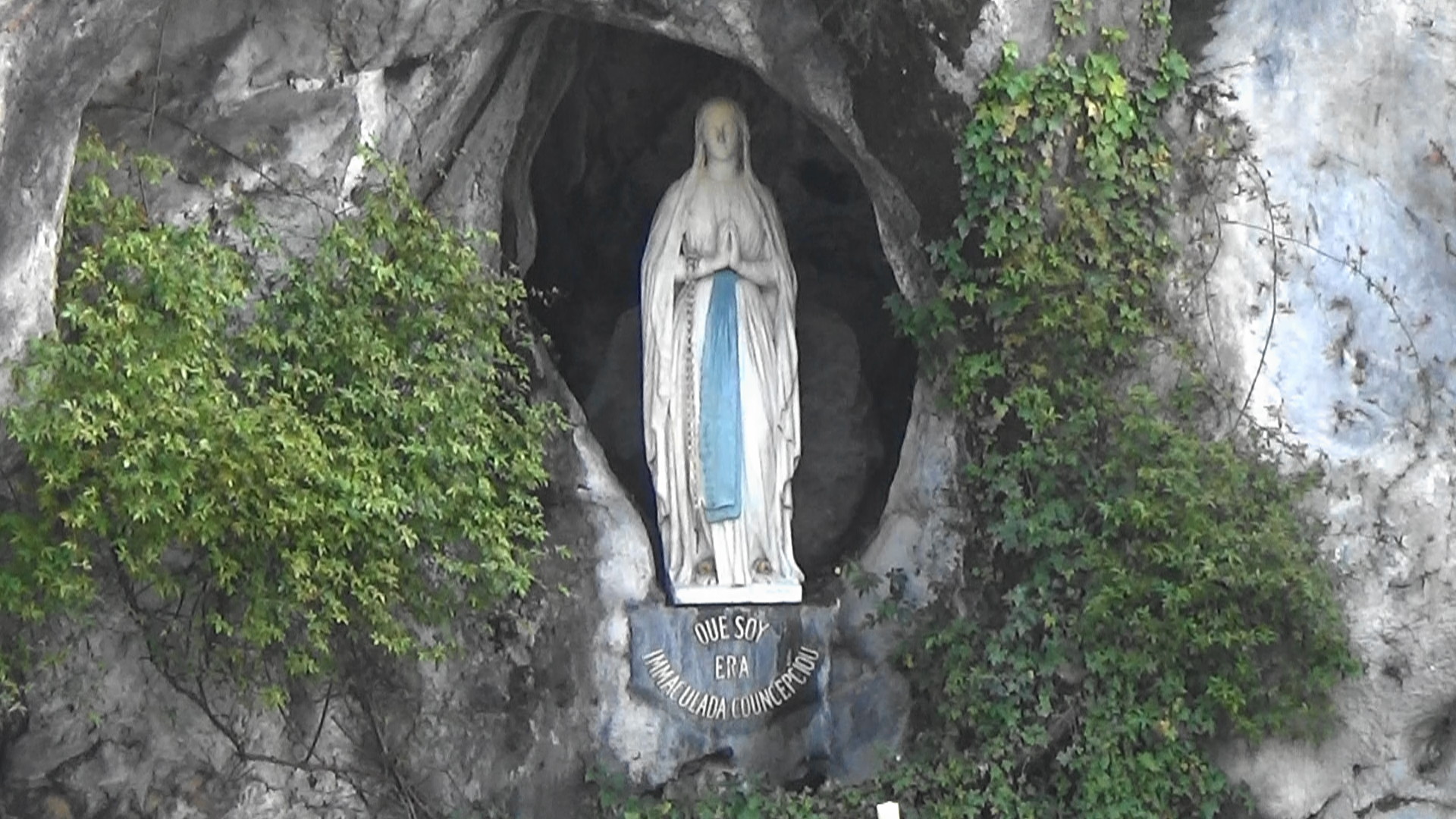Blessed Virgin Mary at the Grotto,Lourdes | Photo