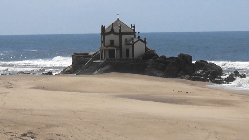 Senhor da Pedra,Chapel on the Beach,Miramar