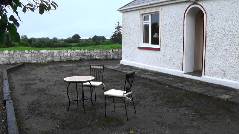 We never got to sit out front of the cottage,Castleisland