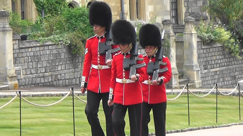 Changing the guard,Windsor Castle