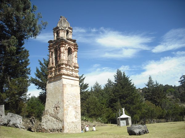 Las Ruinas del carmen at Tlalpujahua