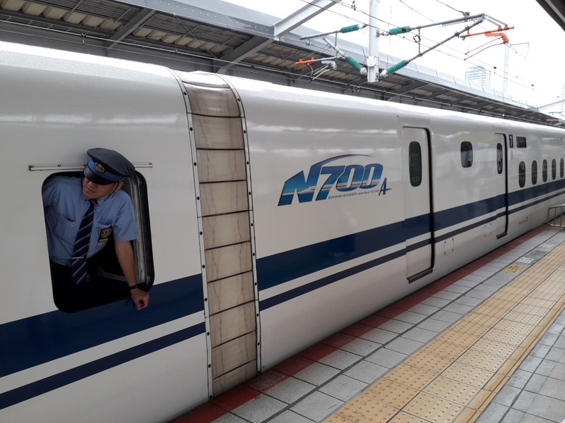 The Shinkansen Nozomi 700 Series to Himeji 