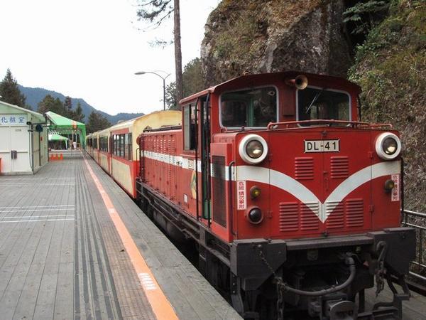 Alisan Mountain Railway back to Chiayi
