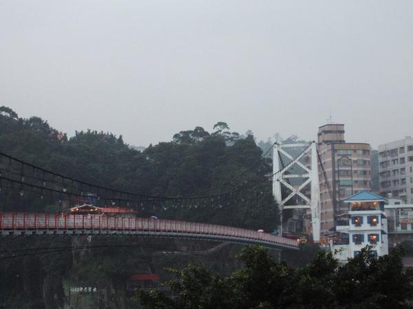 The suspension bridge in Bitan