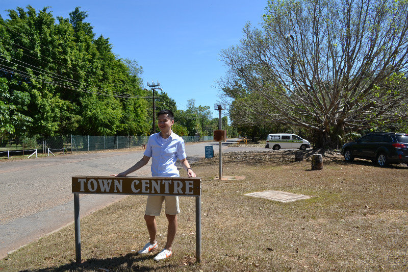 Arrival at the town of Batchelor, gateway to the Litchfield National Park
