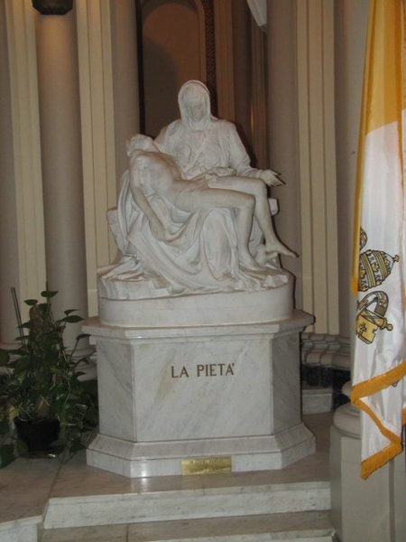 La Pieta replica