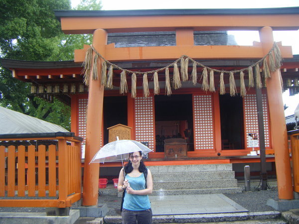 shrine (toji)