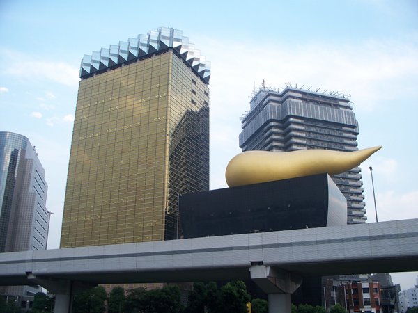 asahi beer building and restaurant with gold thing