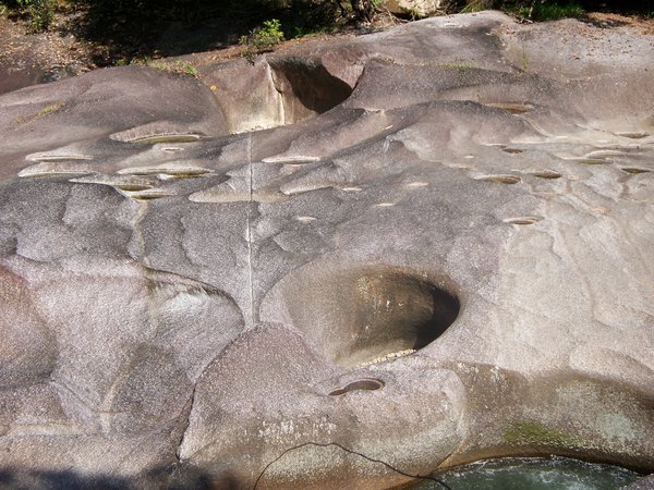 babinda boulders