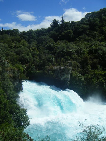 huka falls
