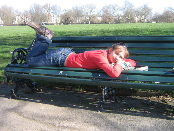 having a siesta in Regent's Park :))