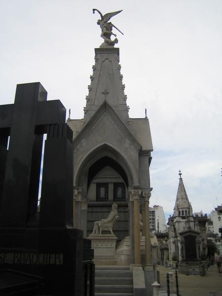 Recoleta Cemetery 2