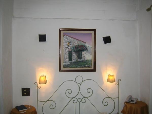 My room at Posada Casa Los Pinos, Colonia