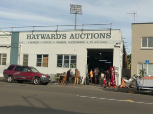 Auf gehts zur Auktion - Storage Wars in Neuseeland 1