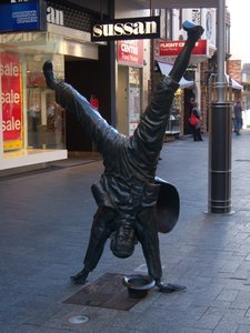 Statue in Perth centre