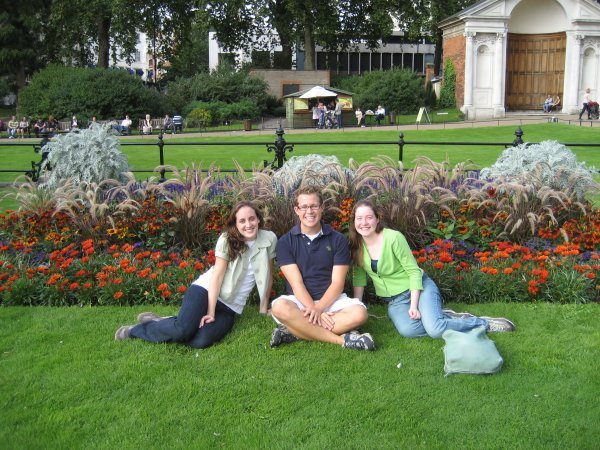 Emily, Dustin and Ali in Hyde Park