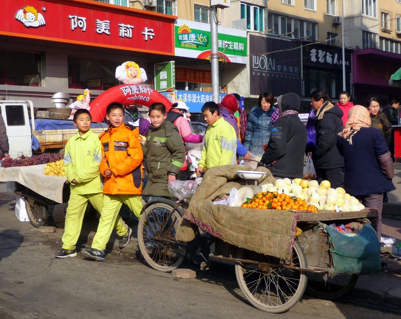Benxi Life - Street Market