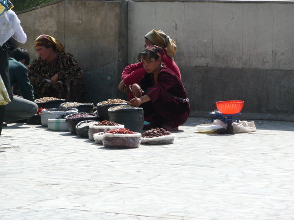 Dried Fruit vendors