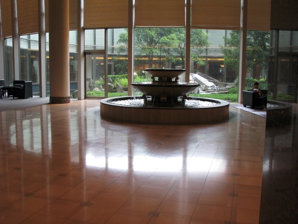 Hilton Narita Lobby, rather nice