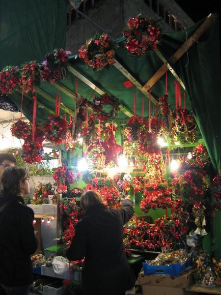 .. and more stalls