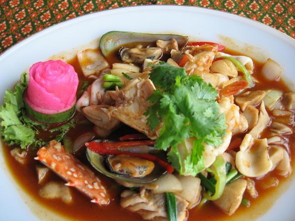 Spicy mixed seafood