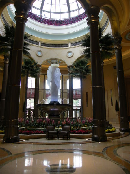 Palazzo Hotel Lobby