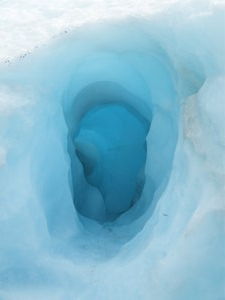 An old ice tunnel cavey thing