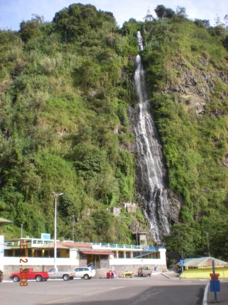 Baños - Waterfall with baths beneath