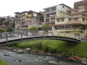 Quenca - Bridge and River