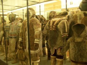 Inuit clothing