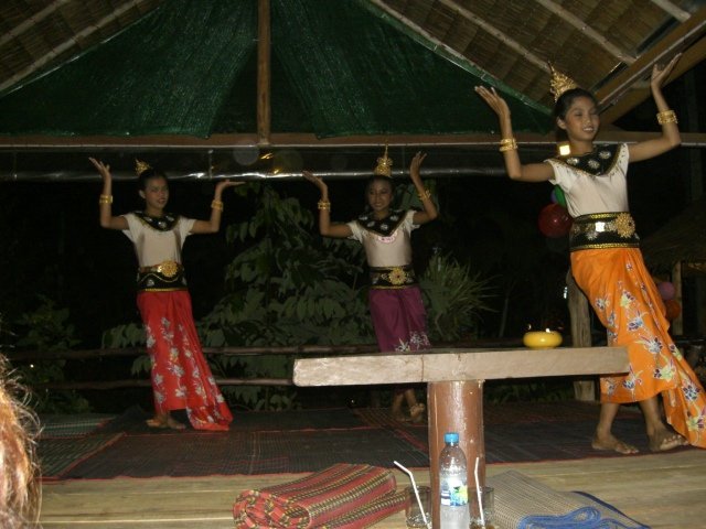 Thai traditional dancing